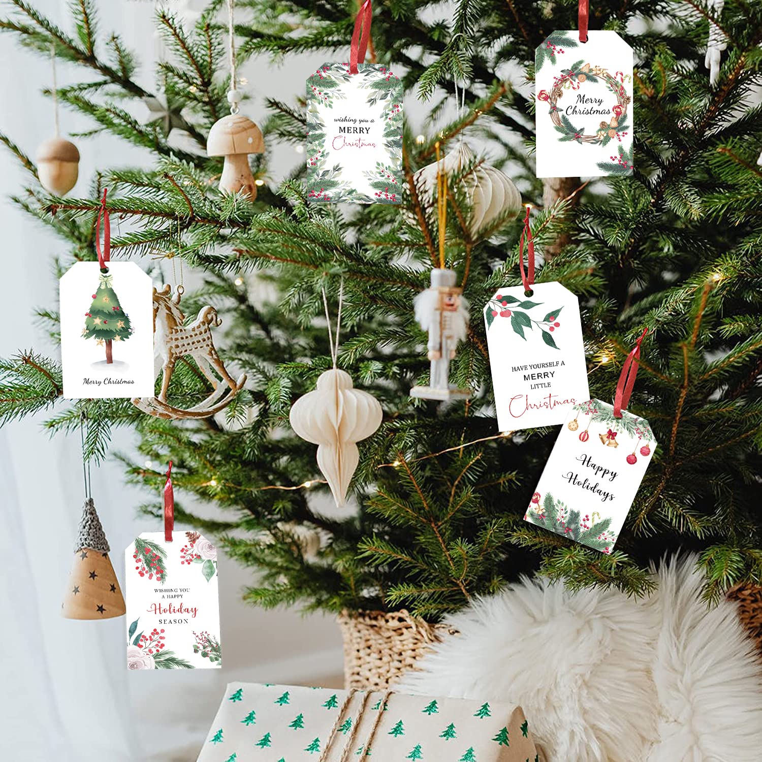 Unleash the Personality Charm of Your Christmas Gifts with Tree-Themed Labels!