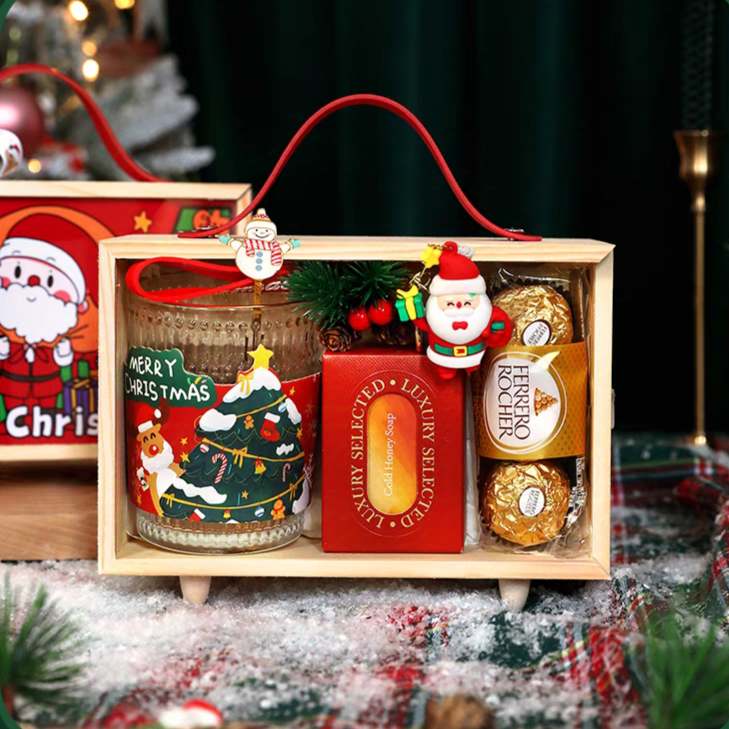 Unwrap a Christmas Treasure Chest: The Ultimate Father's Christmas Set Gift