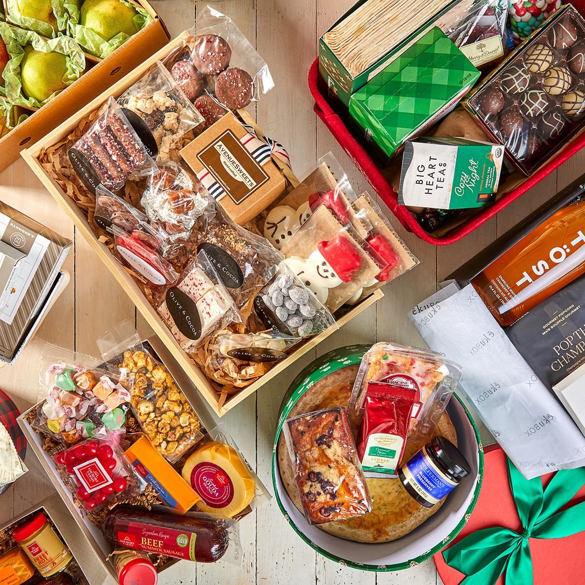 Ultimate Christmas Gift Collection: Satisfying Taste and Daily Needs