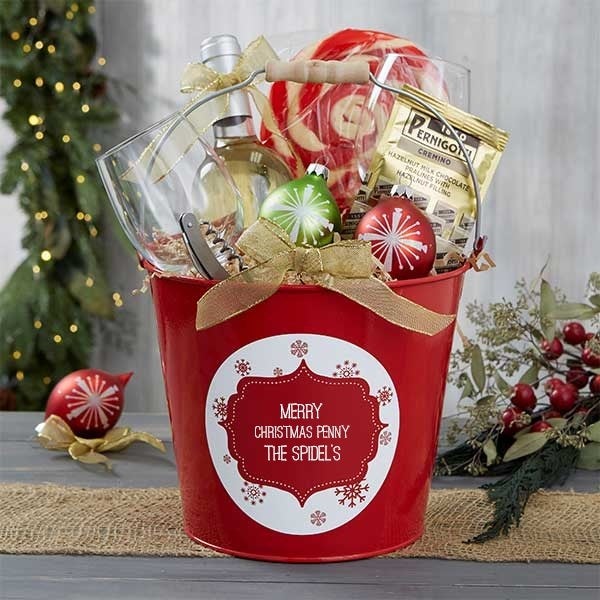 Discover the Perfect Christmas Gift Bucket: Practical & Beautiful